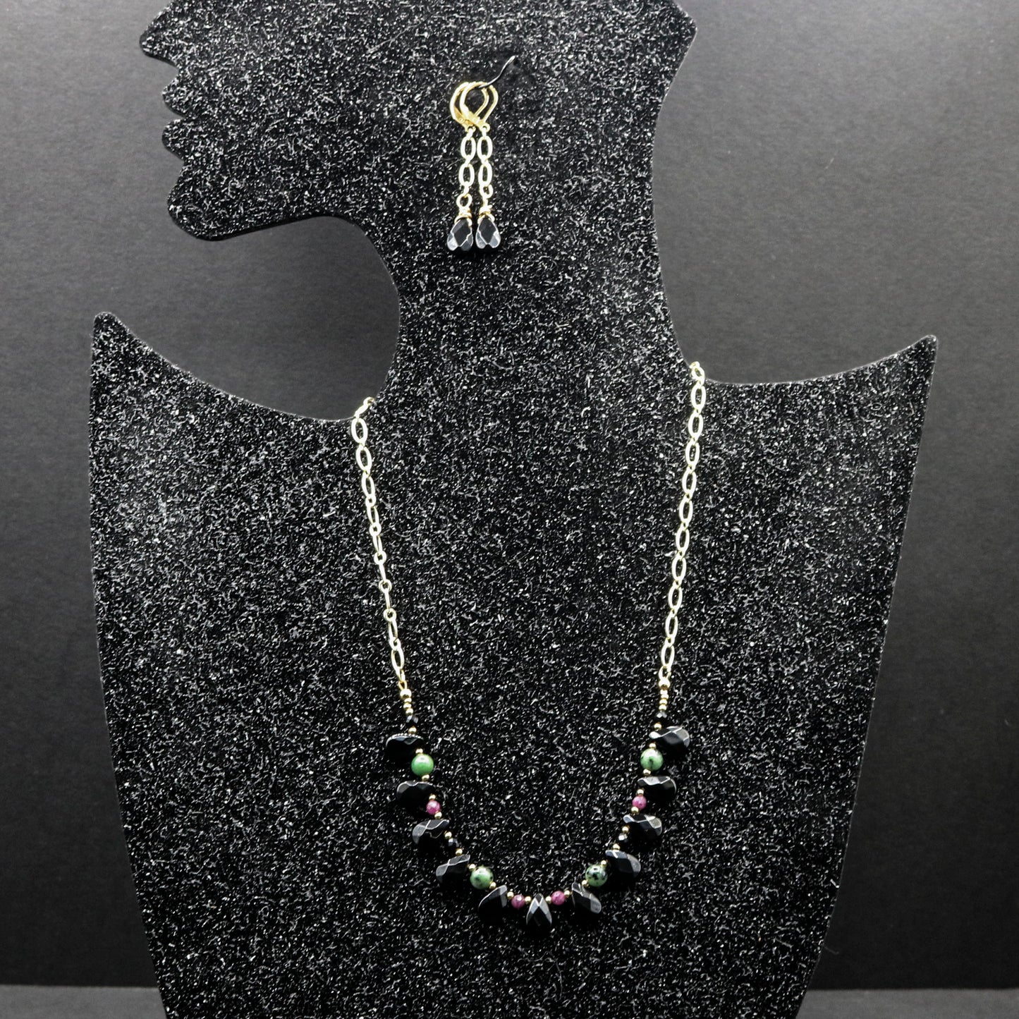 Black Onyx Briolette & Chain Necklace