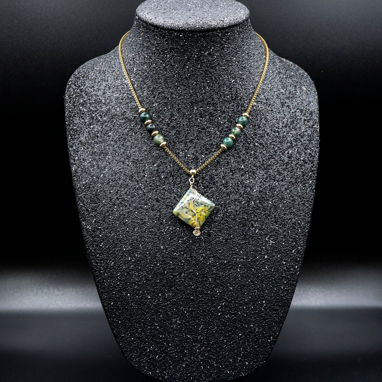 Box Chain Necklace with Moss Agate & Dendritic Agate Focal