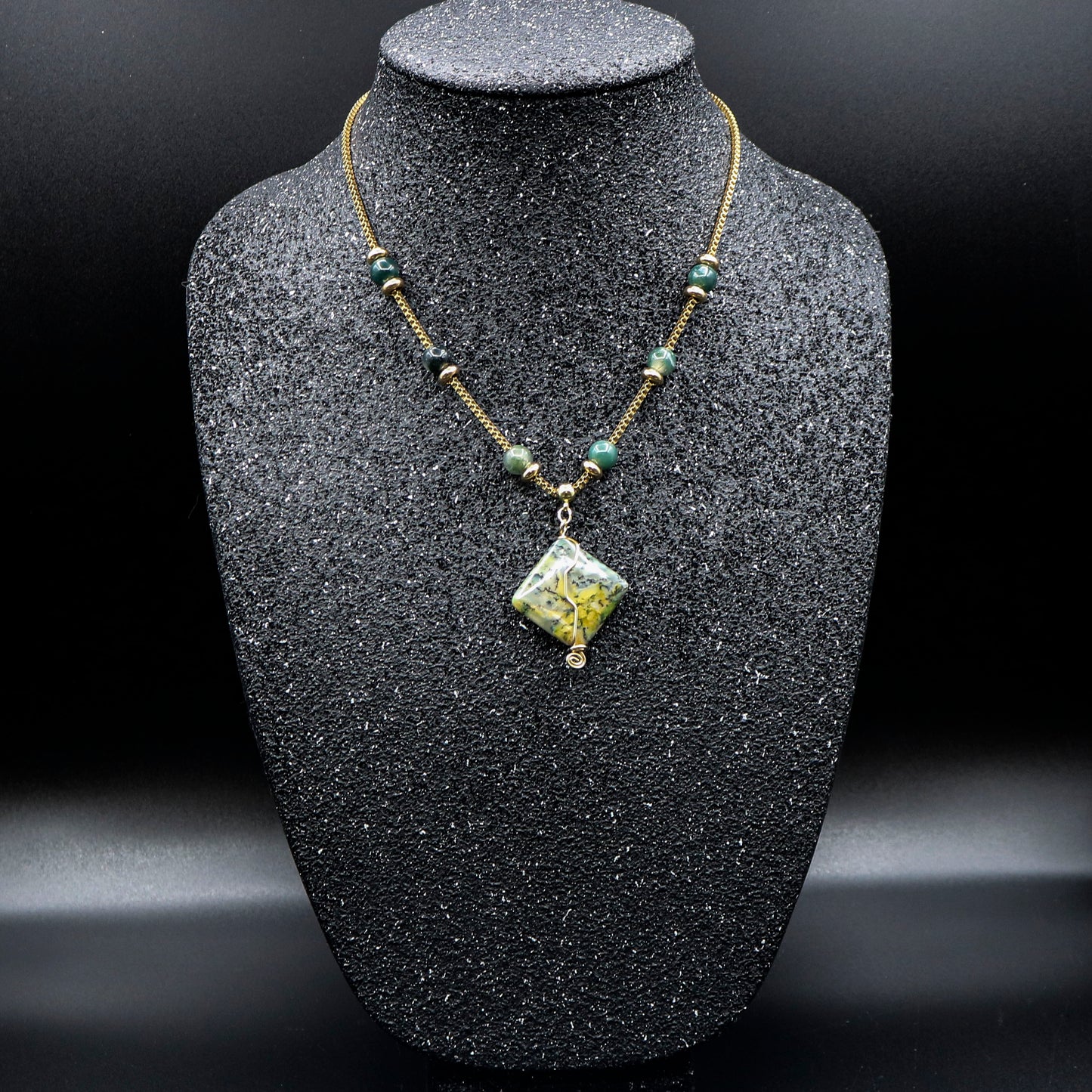 Box Chain Necklace with Moss Agate & Dendritic Agate Focal